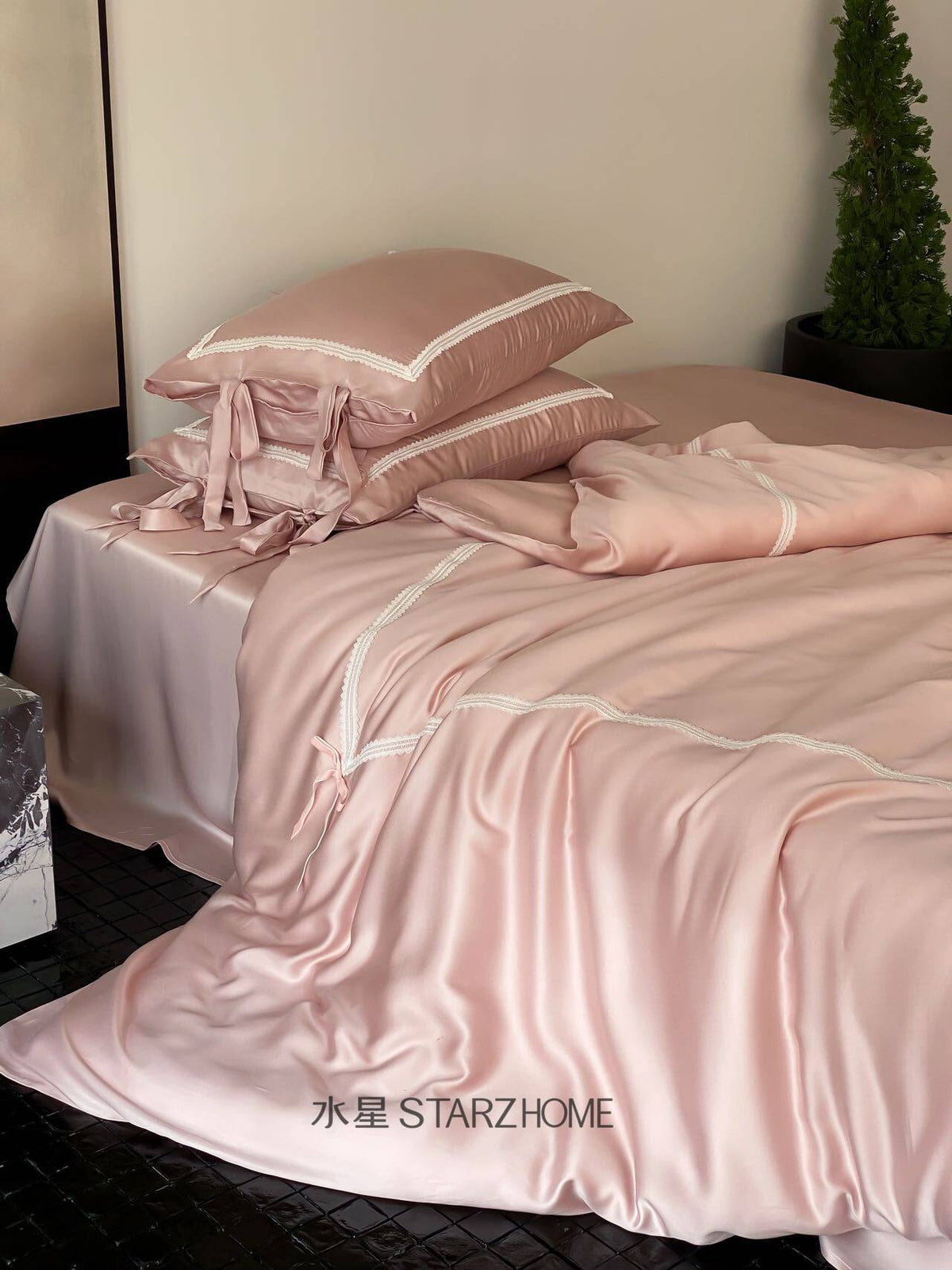 Hepburn T.|Lenjerie de Pat 4 Piese| Roz Angela| 100% Tencel