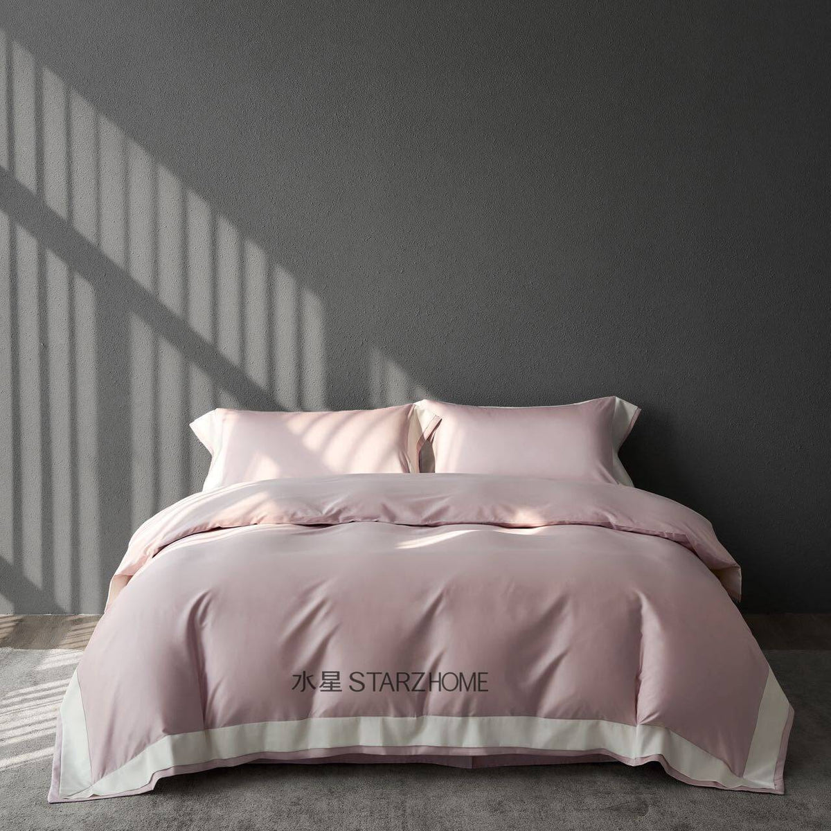 Hepburn T.|Lenjerie de Pat 4 Piese| 60% Tencel si 40% Bumbac|