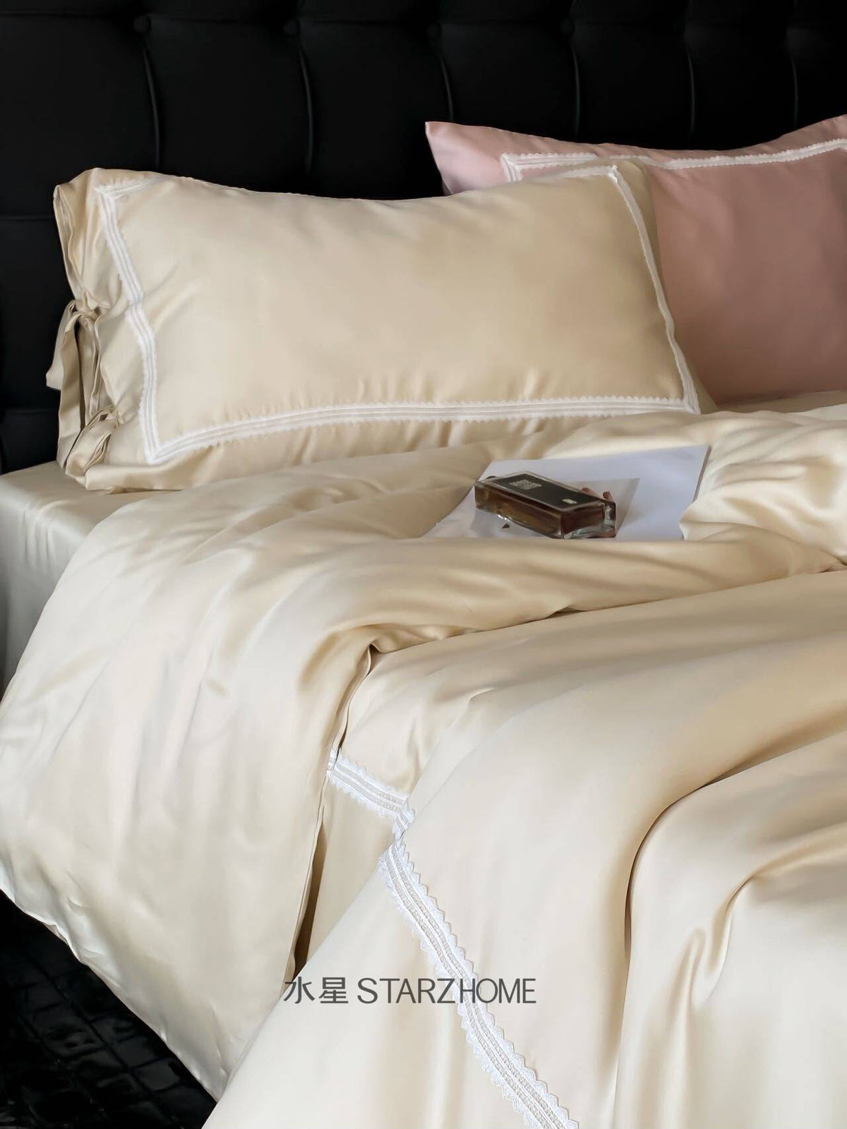 Hepburn T.|Lenjerie de Pat 4 Piese| Champagne Roz Deschis| 100% Tencel