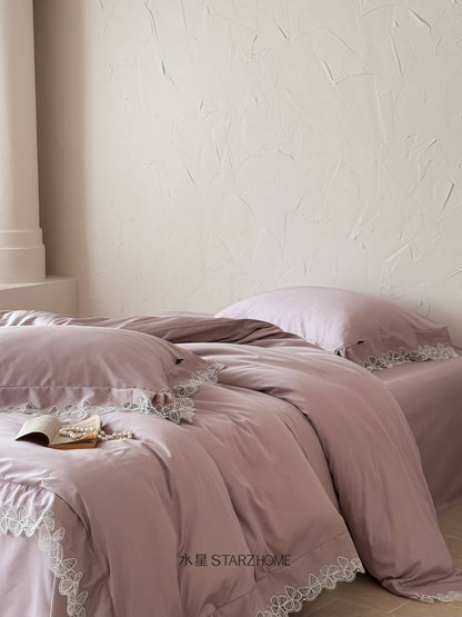 Hepburn T.|Lenjerie de Pat 4 Piese| Model Fluturi| 60% Tencel si 40% Bumbac